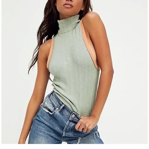 We The Free by Free People NWT
Marley Ribbed Mock-Neck Tank Top
Green Orange S - Picture 1 of 7
